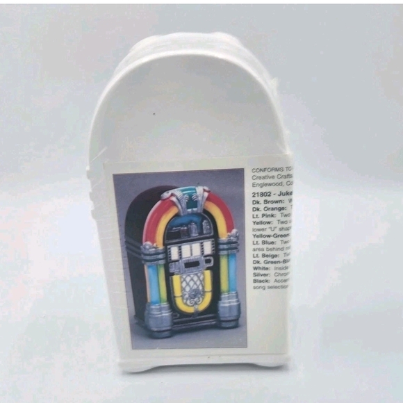 California Creations Other - Vintage California Creations BANK 21802 Ready To Paint Creative Crafts Juke Box
